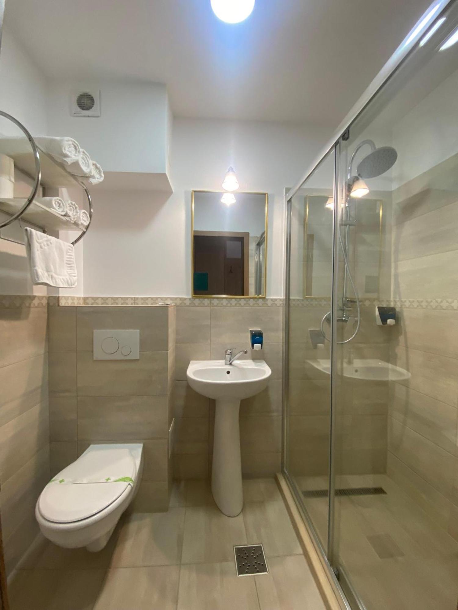 Hotel Gallant Biker Friendly Sibiu Exterior foto