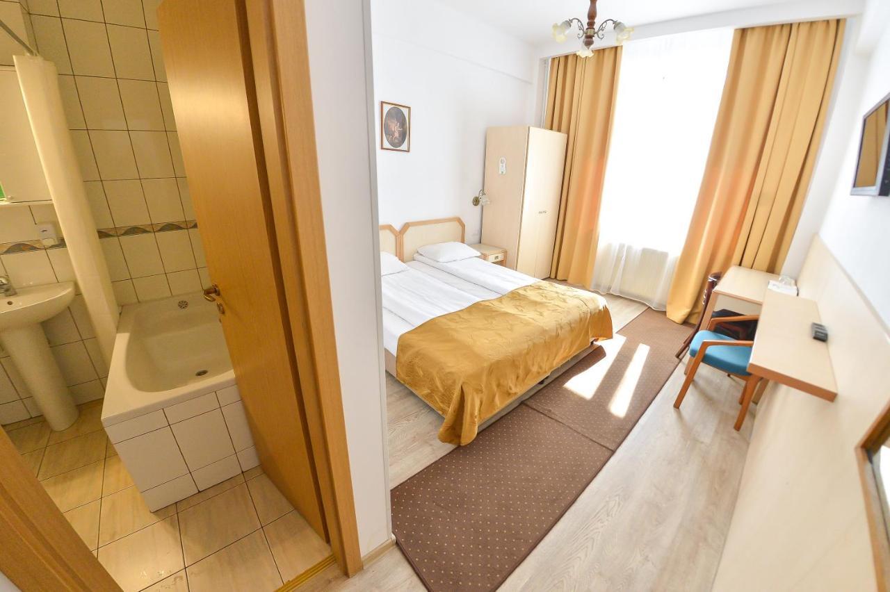 Hotel Gallant Biker Friendly Sibiu Exterior foto